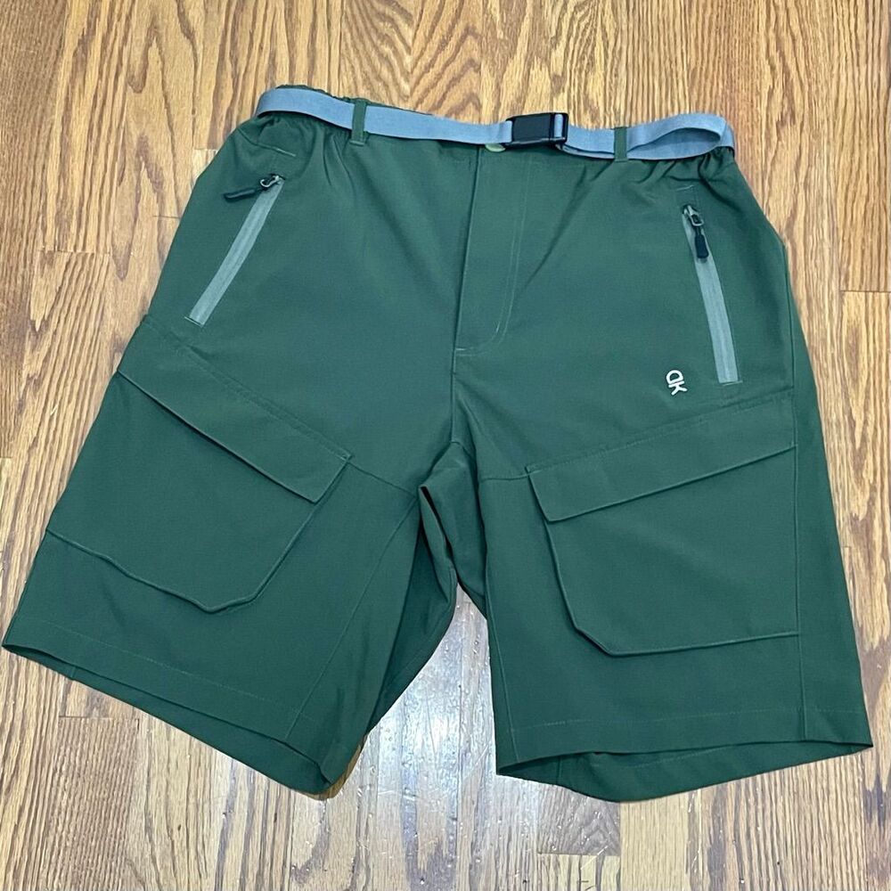 Little Donkey Andy Green Belted Shorts. Size Medium.